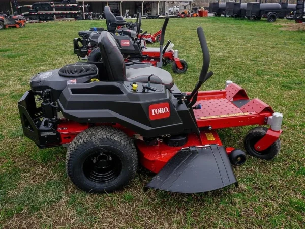 Toro 75746 42″ TimeCutter Zero Turn Mower 22HP Kohlers. - Image 5