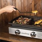 Blackstone 22″ Portable Tabletop Griddle – Dual Burner Flat Top Grill, 24,000 BTU Propane with Stainless Steel Faceplate & Rear Grease System - Image 4